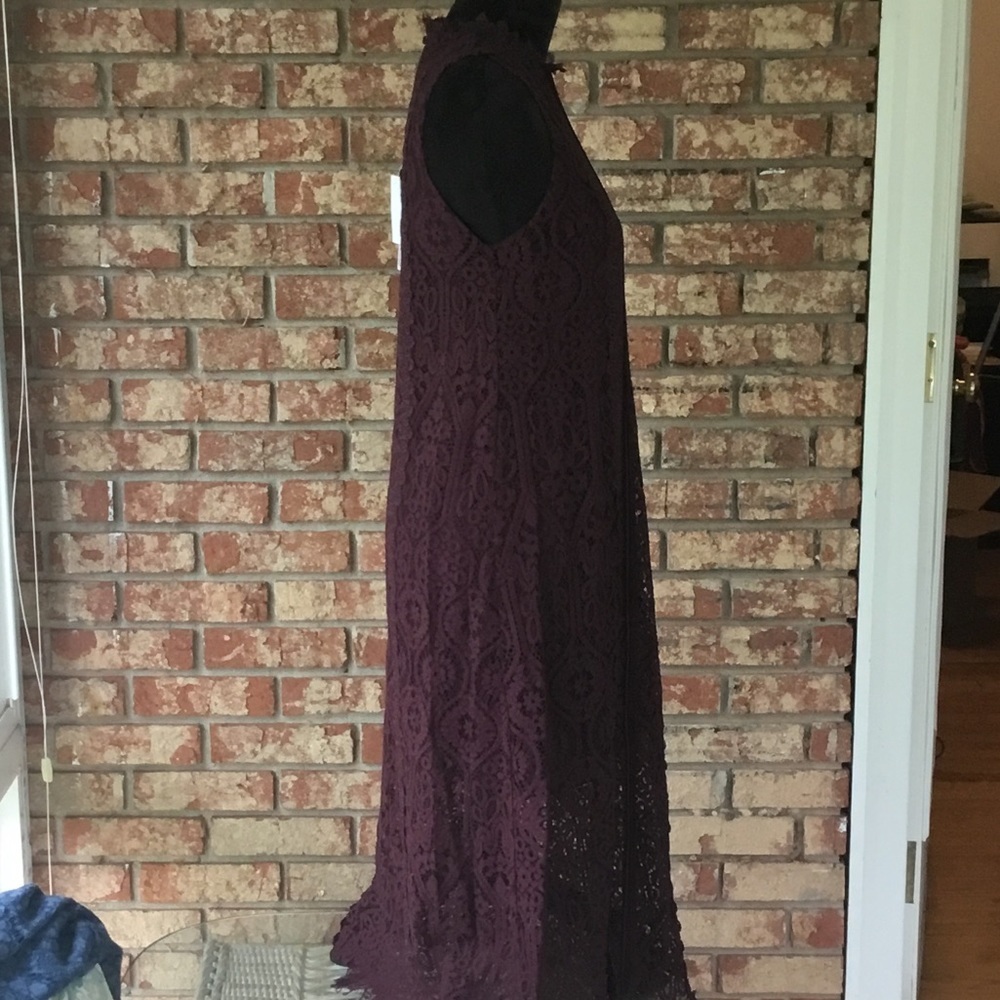 𝅺CHELSEA 28 Maxi Dress - Picture 3 of 7